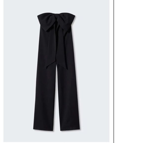 Elegant Black Strapless Jumpsuit - Picture 2 of 4